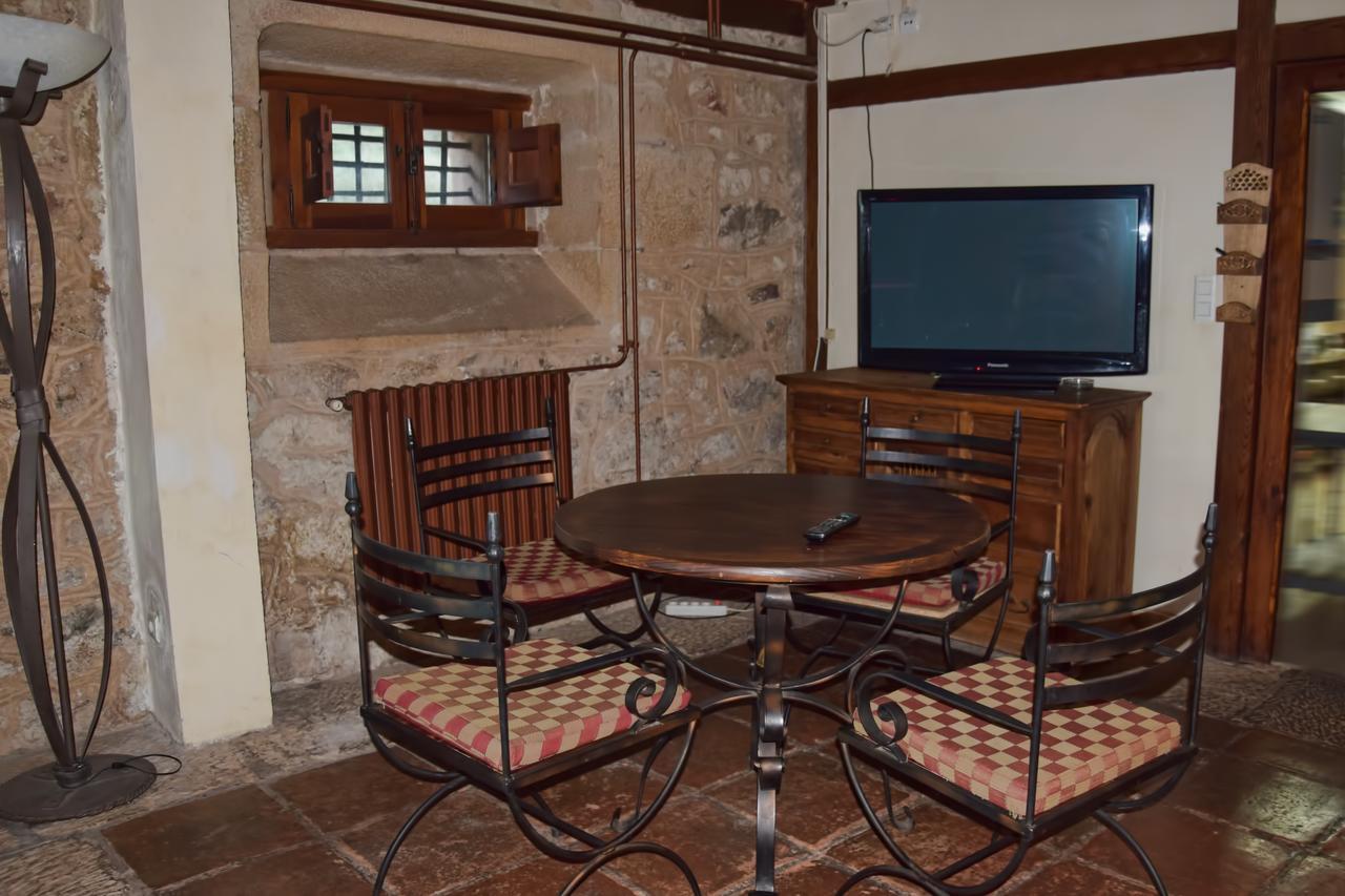 Real Posada De La Mesta Hotel Molinos de Duero Bagian luar foto