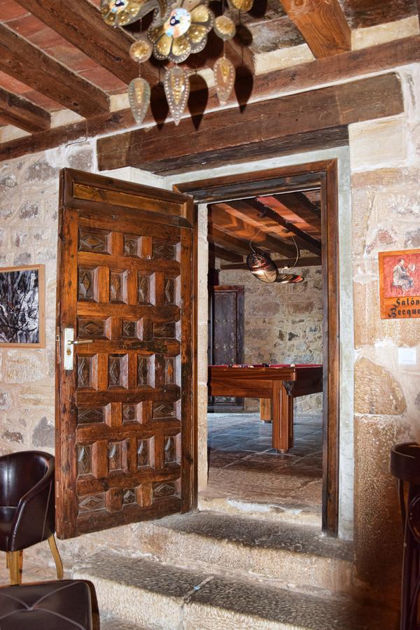 Real Posada De La Mesta Hotel Molinos de Duero Bagian luar foto