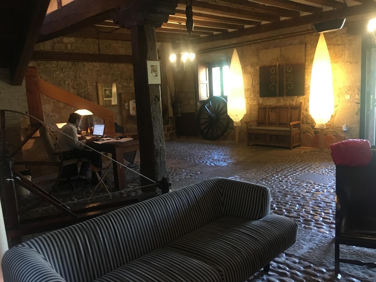 Real Posada De La Mesta Hotel Molinos de Duero Bagian luar foto