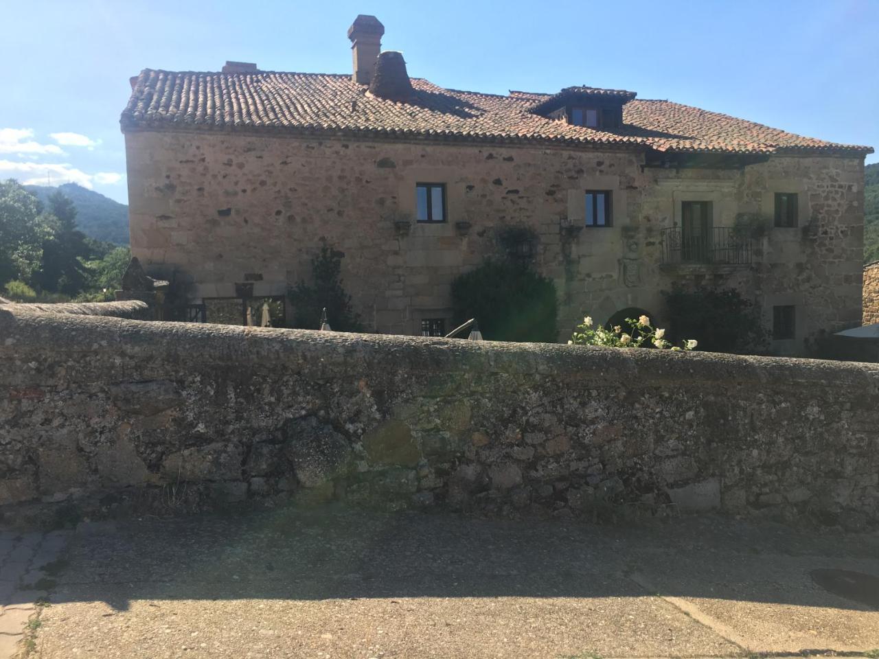 Real Posada De La Mesta Hotel Molinos de Duero Bagian luar foto